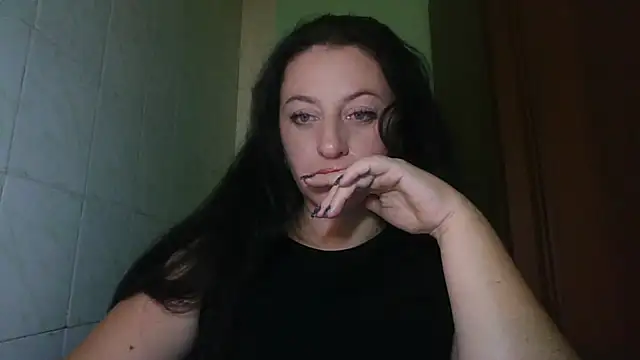 Snapshot of MelinaAx chatting on November 15, 2025, 12:36 am MelinaAx online show from November 15, 2025, 12:36 am