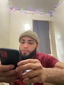 Snapshot of jloco954 chatting on April 9, 2026, 10:49 pm jloco954 online show from April 9, 2026, 10:49 pm