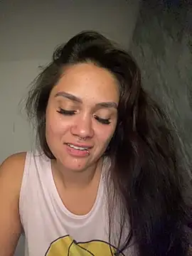 carolsapequinha online show from July 18, 2026, 3:48 am