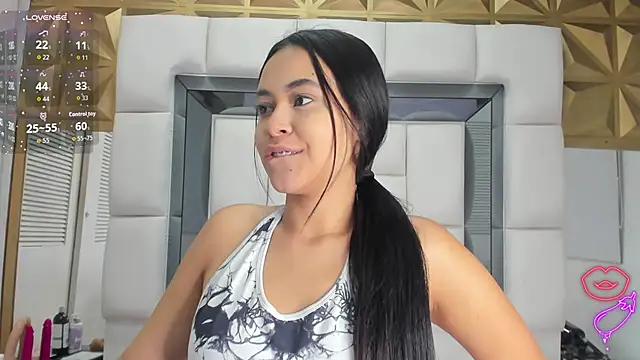 Estefanny lopez19 online show from April 4, 2026, 11:39 am