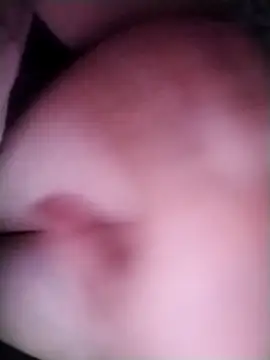 Snapshot of carolinateton chatting on November 26, 2025, 3:01 pm carolinateton online show from November 26, 2025, 3:01 pm