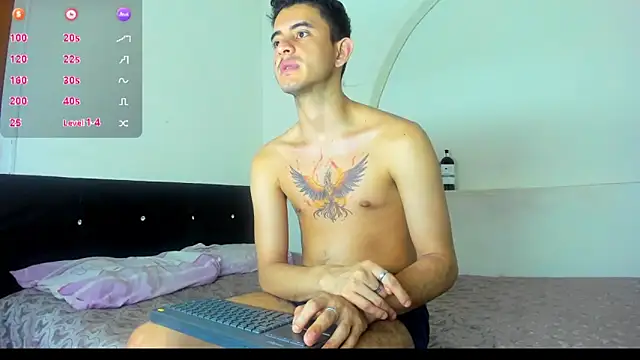 kaiborman00 online show from January 18, 2026, 11:24 am