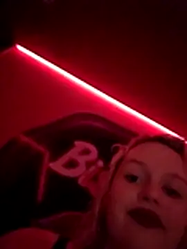 ladychat69 online show from February 27, 2026, 11:26 pm