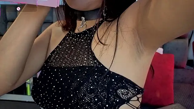 IssaJones  online show from March 11, 2026, 6:02 pm