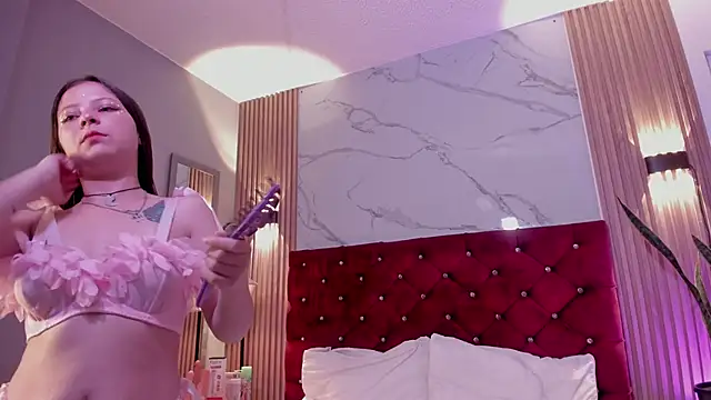 Danna-Rouse online show from March 31, 2026, 7:38 pm