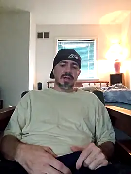 Snapshot of wilburydeznutz chatting on November 25, 2025, 5:24 pm wilburydeznutz online show from November 25, 2025, 5:24 pm