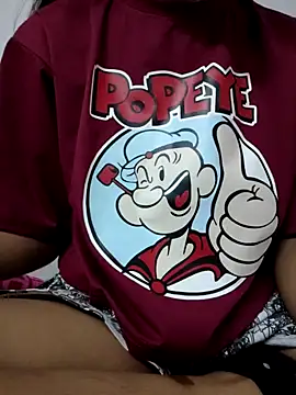 Snapshot of sexy_lelina chatting on November 19, 2025, 6:24 am sexy lelina online show from November 19, 2025, 6:24 am