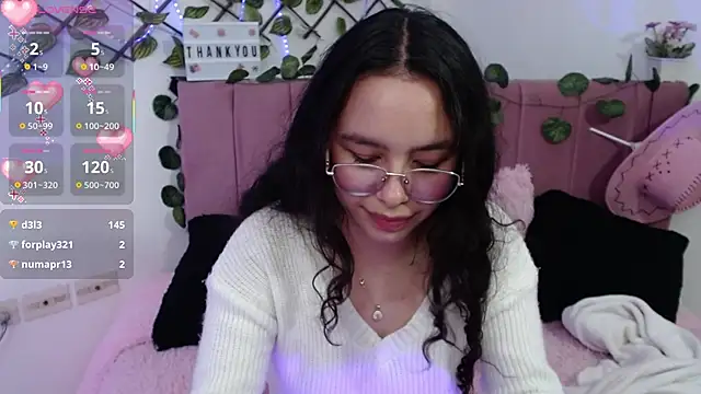 amaris ferrer online show from November 29, 2025, 3:06 am