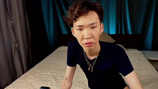 islendtakumi online show from November 16, 2025, 3:22 am