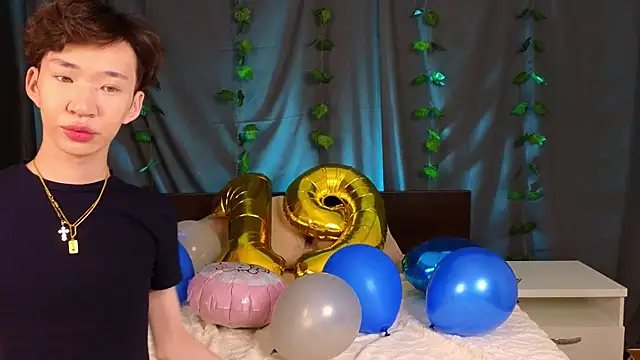 islendtakumi online show from November 20, 2025, 3:07 am