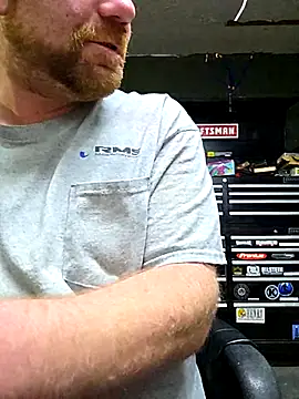 Snapshot of Txweld69 chatting on November 24, 2025, 7:58 pm Txweld69 online show from November 24, 2025, 7:58 pm