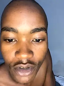 Snapshot of Boytoy_BigD chatting on November 14, 2025, 8:34 pm Boytoy BigD online show from November 14, 2025, 8:34 pm