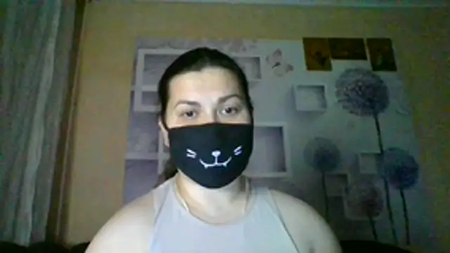 Snapshot of honey_sweet_couple chatting on November 22, 2025, 7:13 pm honey sweet couple online show from November 22, 2025, 7:13 pm