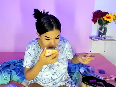 Rouse21 online show from November 22, 2025, 11:20 am