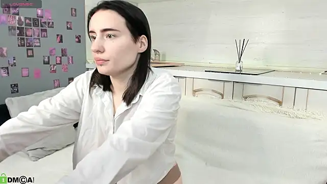 RitaCherry1 online show from November 25, 2025, 7:19 am