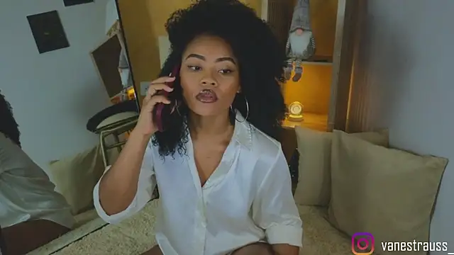 vanestraus online show from November 21, 2025, 8:08 pm