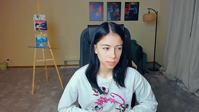 Snapshot of YanGorz chatting on November 21, 2025, 4:28 pm YanGorz online show from November 21, 2025, 4:28 pm