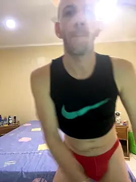 Snapshot of chicocubanoxl chatting on November 28, 2025, 7:14 pm chicocubanoxl online show from November 28, 2025, 7:14 pm