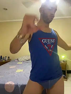 Snapshot of chicocubanoxl chatting on November 26, 2025, 3:56 pm chicocubanoxl online show from November 26, 2025, 3:56 pm