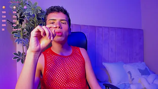 Snapshot of Seab_trooy chatting on November 18, 2025, 5:22 am Seab trooy online show from November 18, 2025, 5:22 am