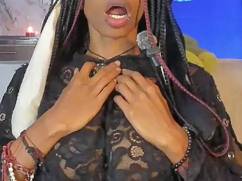 Snapshot of aprille15 chatting on December 22, 2025, 6:13 am aprille15 online show from December 22, 2025, 6:13 am