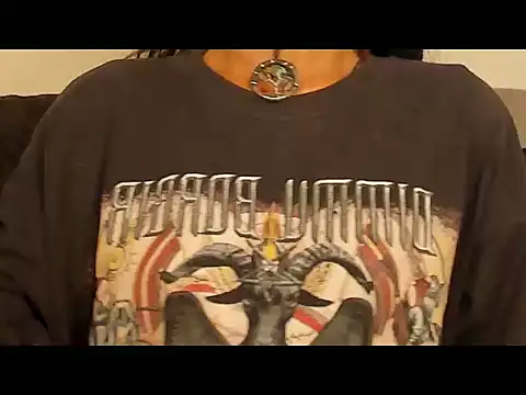 Snapshot of aprille15 chatting on February 28, 2026, 2:11 am aprille15 online show from February 28, 2026, 2:11 am