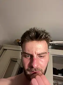 atesturky online show from June 9, 2026, 11:06 pm