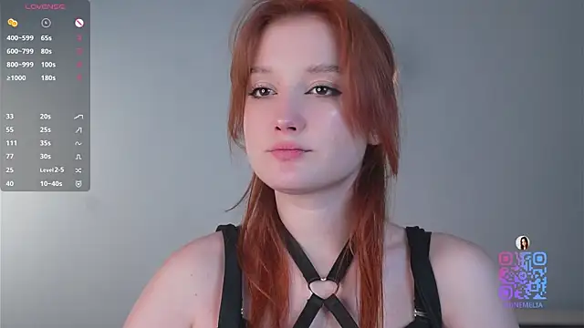 AmelieSeductress online show from December 1, 2025, 2:40 pm