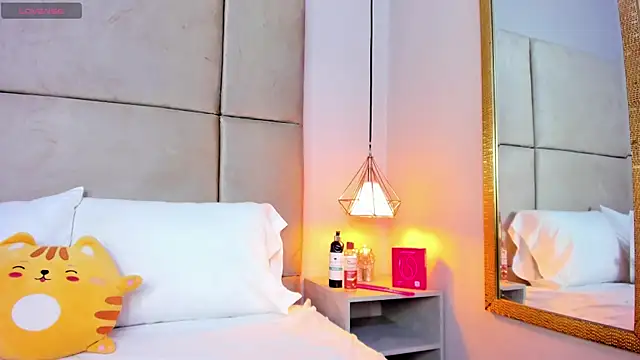 angelaG1 online show from March 11, 2026, 8:03 pm