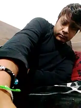 Snapshot of LogaBlade chatting on January 13, 2026, 1:42 am LogaBlade online show from January 13, 2026, 1:42 am