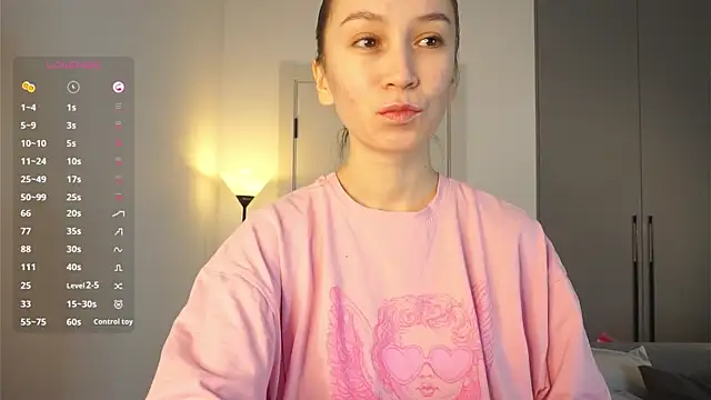 DavidaCordner online show from November 15, 2025, 7:01 am