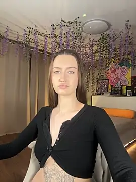 Snapshot of that_eva chatting on November 28, 2025, 6:13 am that eva online show from November 28, 2025, 6:13 am