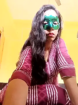 Snapshot of Nisha__19 chatting on November 27, 2025, 8:15 am Nisha 19 online show from November 27, 2025, 8:15 am