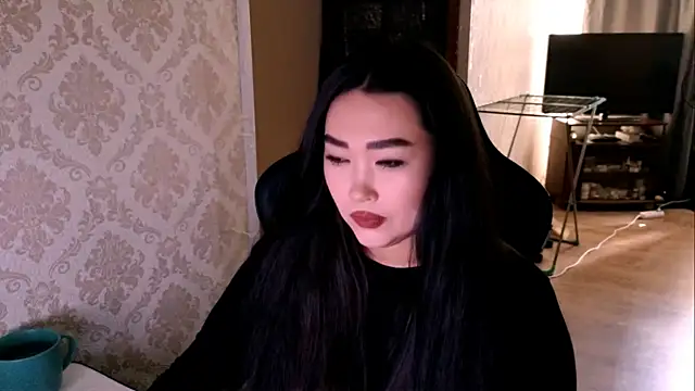 Snapshot of Emma_Uilson chatting on May 25, 2026, 2:33 am Emma Uilson online show from May 25, 2026, 2:33 am