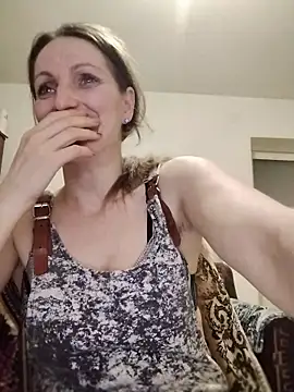 CrazyMaya39 online show from March 1, 2026, 10:21 pm