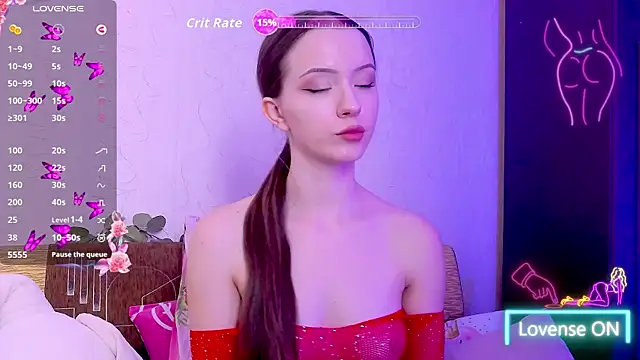 Snapshot of BellaVelure6767 chatting on December 3, 2025, 9:53 am BellaVelure6767 online show from December 3, 2025, 9:53 am