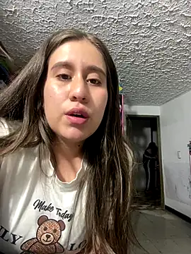 Scarlett Noire outdoors online show from November 22, 2025, 11:14 pm