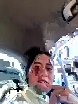 Scarlett Noire outdoors online show from November 15, 2025, 7:40 pm