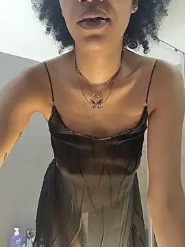 chanell95 online show from May 11, 2026, 7:32 am