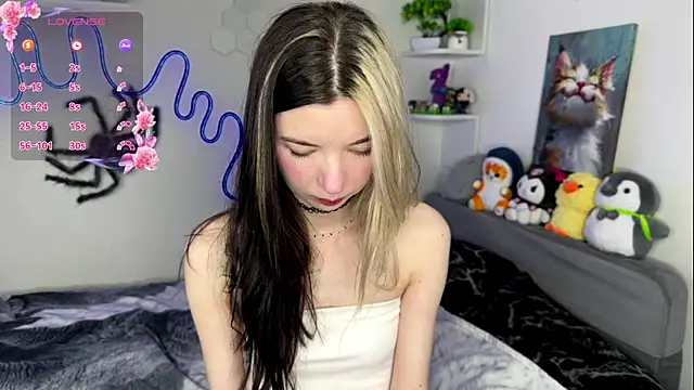 Emmie shy online show from June 1, 2026, 9:14 pm
