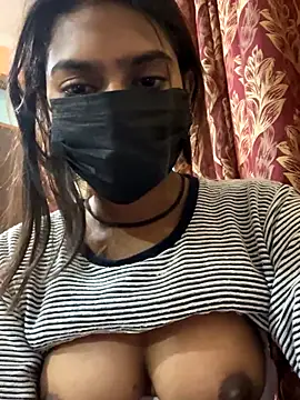 Snapshot of sexyayeshadesi chatting on November 29, 2025, 6:46 am sexyayeshadesi online show from November 29, 2025, 6:46 am