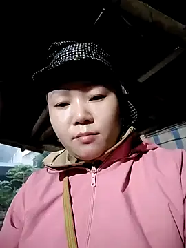 Snapshot of hoami-hot chatting on November 15, 2025, 11:09 pm hoami-hot online show from November 15, 2025, 11:09 pm