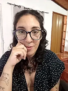 Snapshot of Melinerd chatting on November 26, 2025, 7:14 pm Melinerd online show from November 26, 2025, 7:14 pm