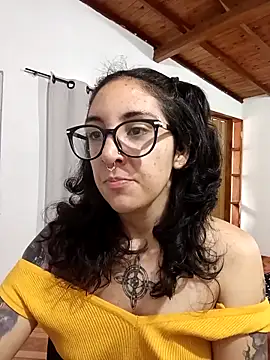 Snapshot of Melinerd chatting on November 27, 2025, 5:24 pm Melinerd online show from November 27, 2025, 5:24 pm