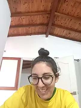 Snapshot of Melinerd chatting on November 19, 2025, 8:42 pm Melinerd online show from November 19, 2025, 8:42 pm