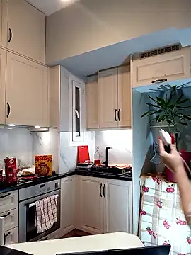 cleopatravodos online show from January 17, 2026, 6:44 pm