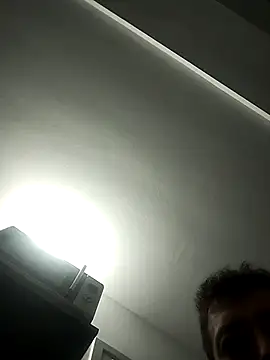 Snapshot of platone09 chatting on March 12, 2026, 10:36 pm platone09 online show from March 12, 2026, 10:36 pm