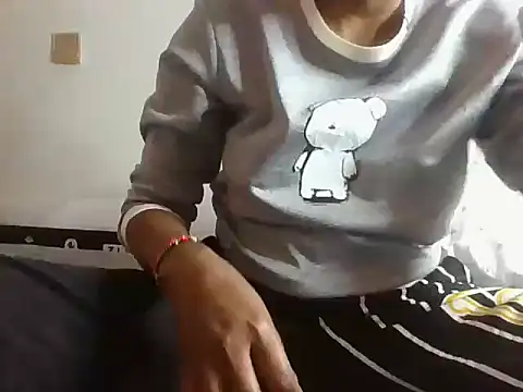 Snapshot of Naughtybadgal chatting on January 16, 2026, 5:55 am Naughtybadgal online show from January 16, 2026, 5:55 am