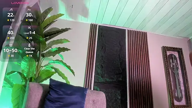 Ethan king  online show from December 15, 2025, 2:45 pm