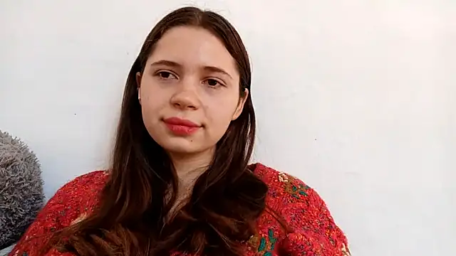 Snapshot of Taisialve chatting on November 27, 2025, 6:14 am Taisialve online show from November 27, 2025, 6:14 am